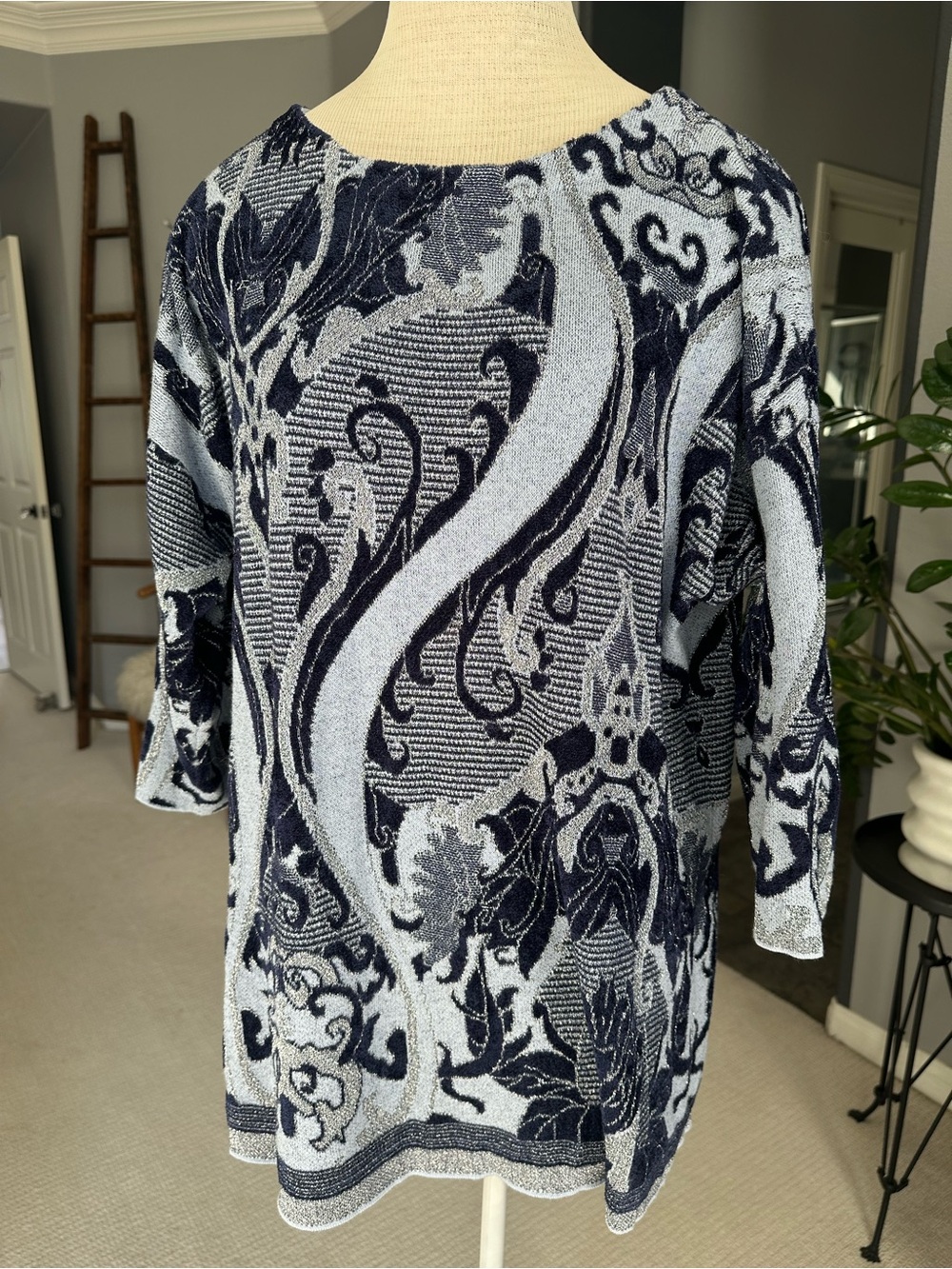 Chico's Abstract Floral Knit Crewneck Sweater size XL